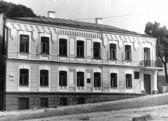 Музей Булгакова – прогулка по лабиринтам жизни известного писателя
