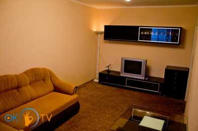 квартира посуточно - Киев, Оболонский район, ул. Озерная, 6 - фото 1