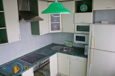 квартира посуточно - Киев, Оболонский район, ул. Озерная, 6 - фото 3