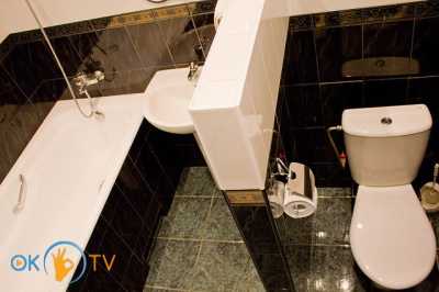 квартира посуточно - Киев, Оболонский район, ул. Озерная, 6 - фото 5