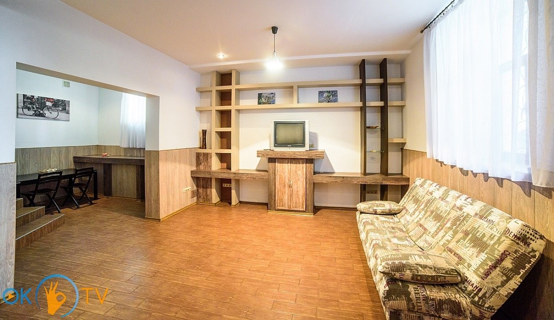 Двухуровневые стильные апартаменты во Львове фото 4