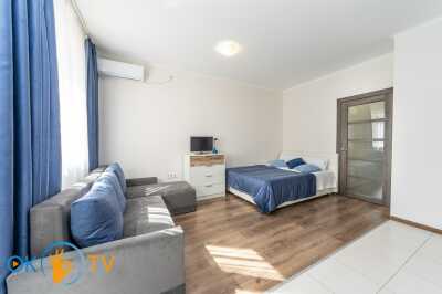 квартира посуточно - Киев, Оболонский район, ул. Семьи Кульженков, 37 - фото 1