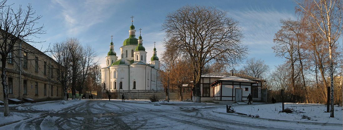 кирилловская церковь фото
