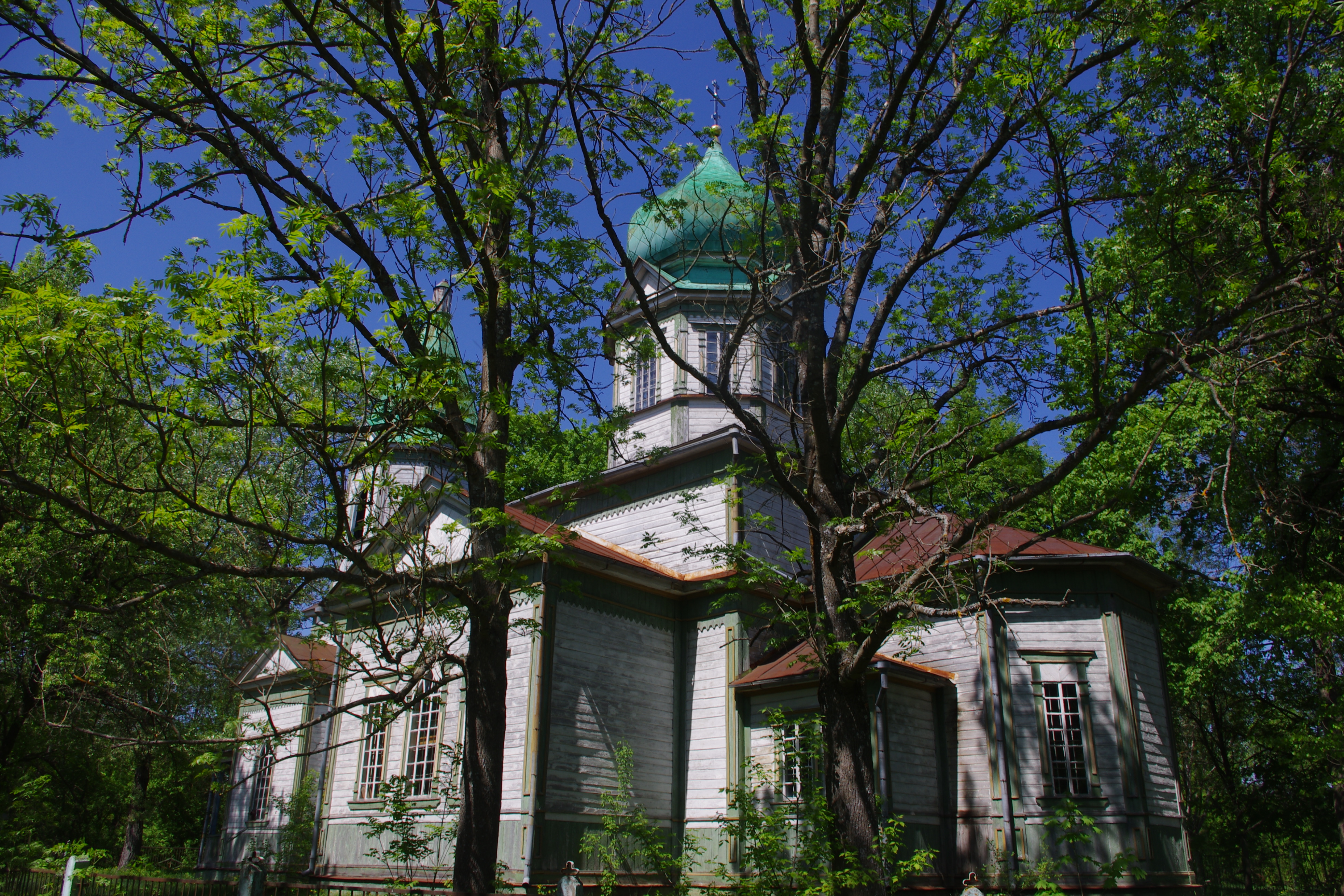 Церковь Архистратига Михаила в селе Красно. Ее предшественница была заложена в 1800 г.