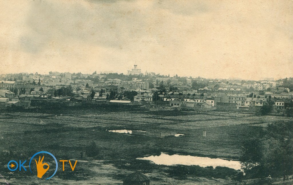 Вид          на          арештантські          городи.          Листівка          1890-х          років