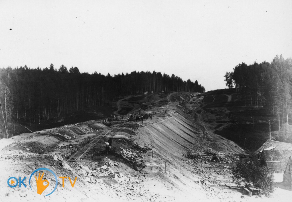 Строительство          железнодорожной          ветки          на          левом          берегу.          1916          год