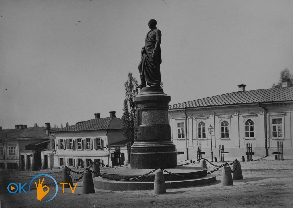 Памятник          Бобринскому.          1880-е          годы