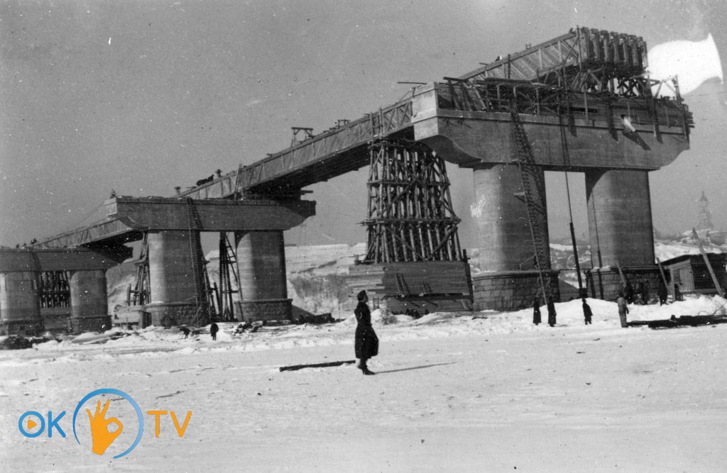 Будівництво          моста          Рейхенау.          1942          рік