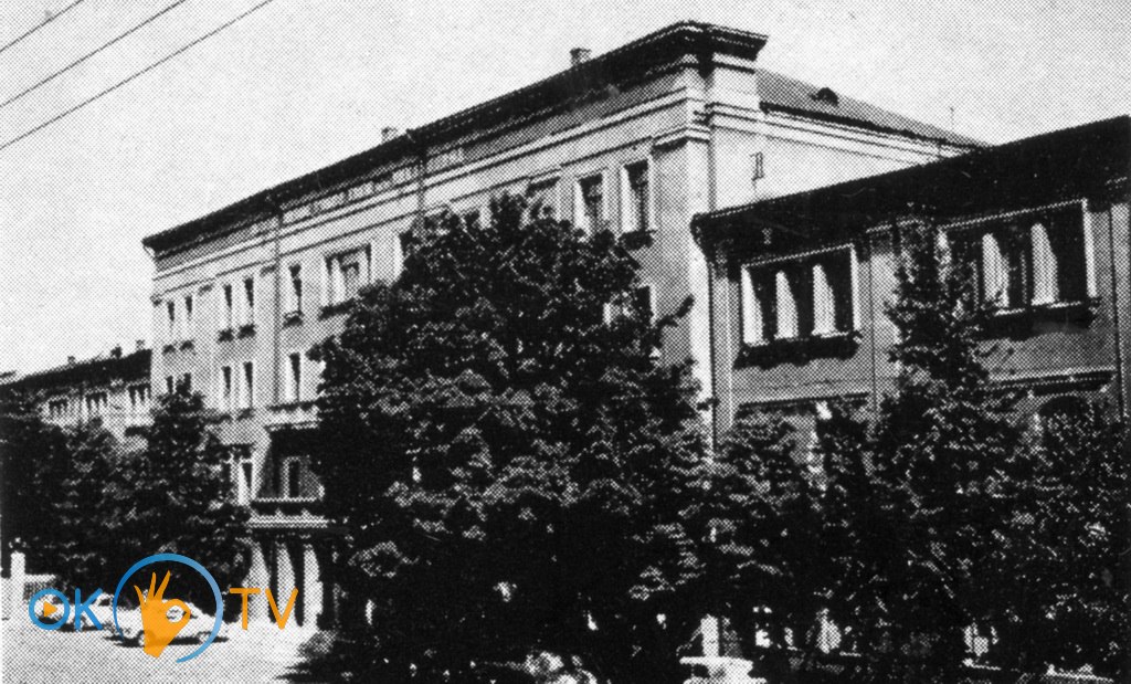 Київське          вище          військове          інженерне          училище          звязку          імені          Калініна.          1969          рік