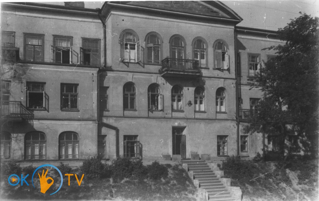 Комунальні          квартири          в          колишній          Сулимівці.          1930-і          роки