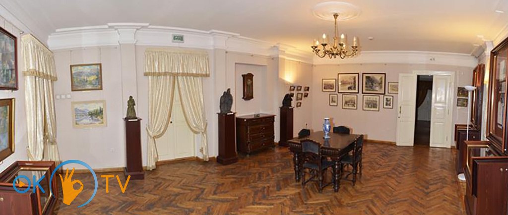 Один          из          экспозиционных          залов          Музея          украинской          диаспоры.          2018          год