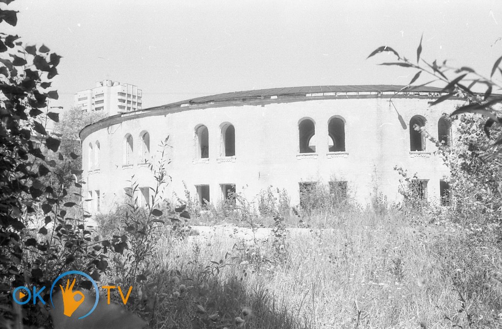Залишена          військовими          башта          №          4.          1980-ті          роки