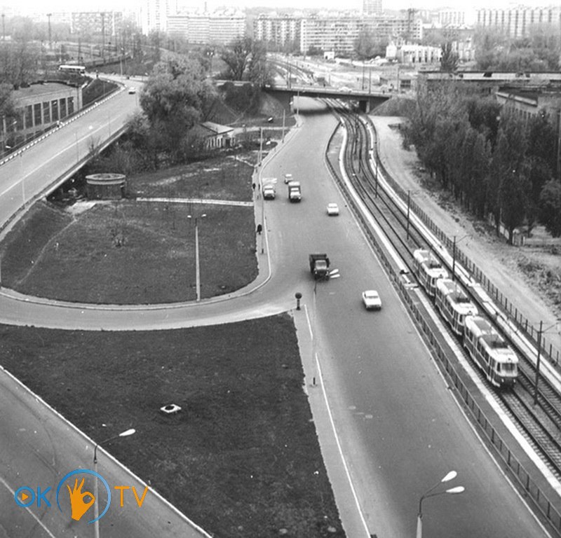 Транспортна          розв'язка          після          побудови          лінії          швидкісного          трамваю.          1978          рік