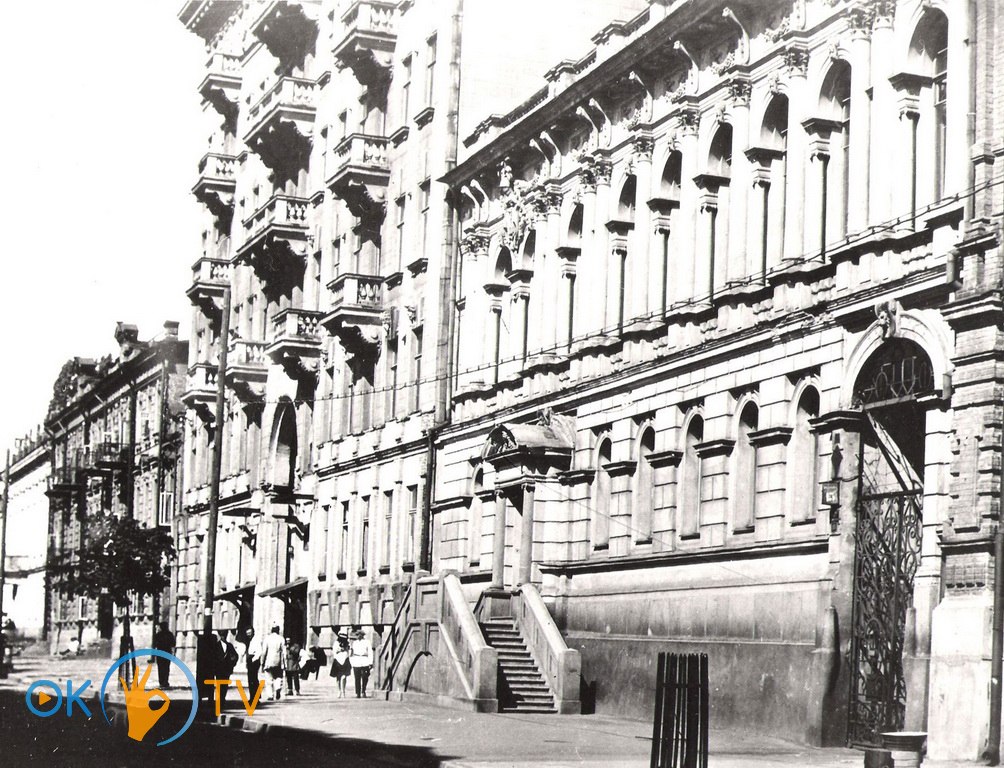 2-й          Державний          музей          на          вулиці          Чудновського          (нині          Терещенківській).          1920-ті          роки