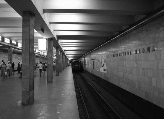 Станция метро Контрактовая площадь – подземелье исторической местности