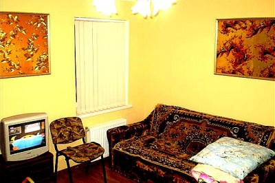квартира                            посуточно - Николаев, Центральный район, ул. Адмирала Макарова, 39
