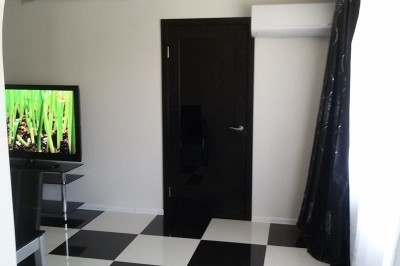 квартира посуточно - Днепр (Днепропетровск), Шевченковский район, просп. Александра Поля, 72 - фото 1