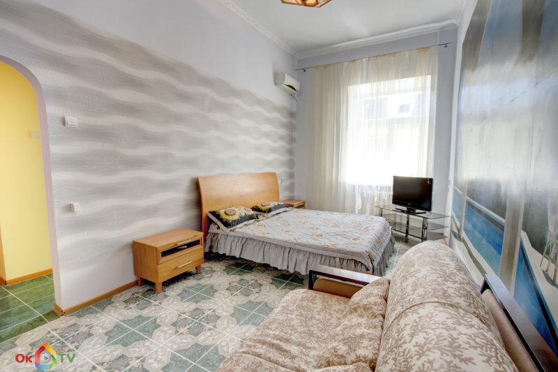 Однокомнатная квартира в центре Одессы на Дерибасовской фото 2