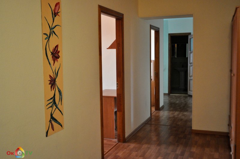 Трехкомнатная квартира в центре Каменец-Подольского фото 4