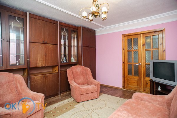 Двухкомнатная квартира на сутки в Черкассах фото 3