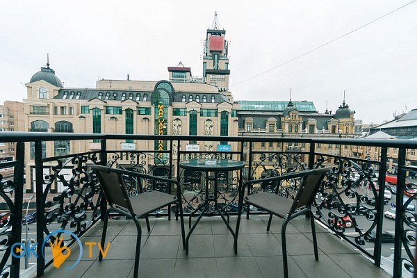 Трехкомнатная  VIP квартира посуточно в Киеве, центр фото 17