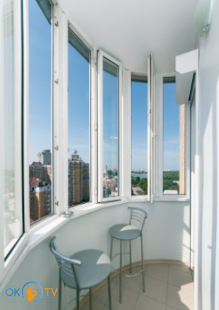 Панорамные апартаменты с джакузи и видом на Днепр фото 31