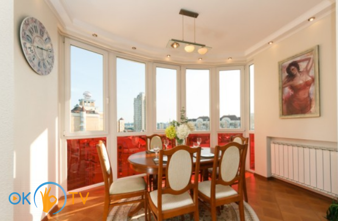 Панорамные апартаменты с джакузи и видом на Днепр фото 24