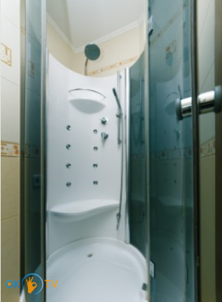 Панорамные апартаменты с джакузи и видом на Днепр фото 30