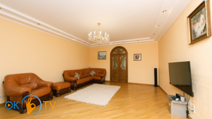 Панорамные апартаменты с джакузи и видом на Днепр фото 16