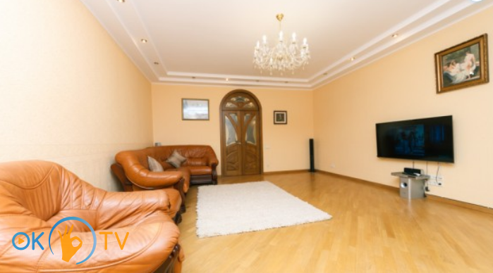 Панорамные апартаменты с джакузи и видом на Днепр фото 17