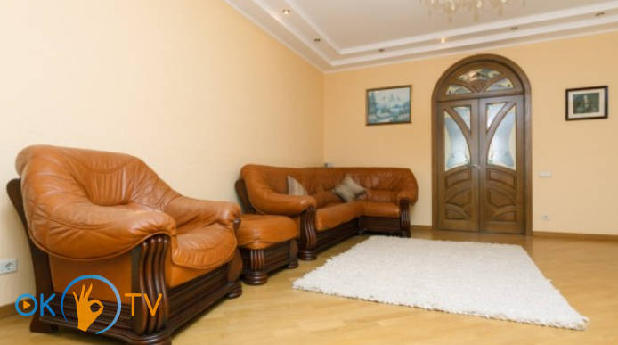 Панорамные апартаменты с джакузи и видом на Днепр фото 19