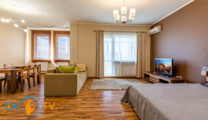 Однокомнатная квартира посуточно в новом доме в Киеве фото 3