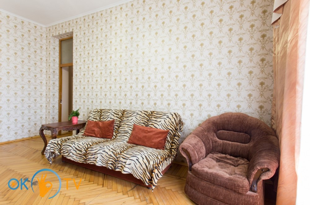 Двухкомнатная квартира в Харькове посуточно фото 3