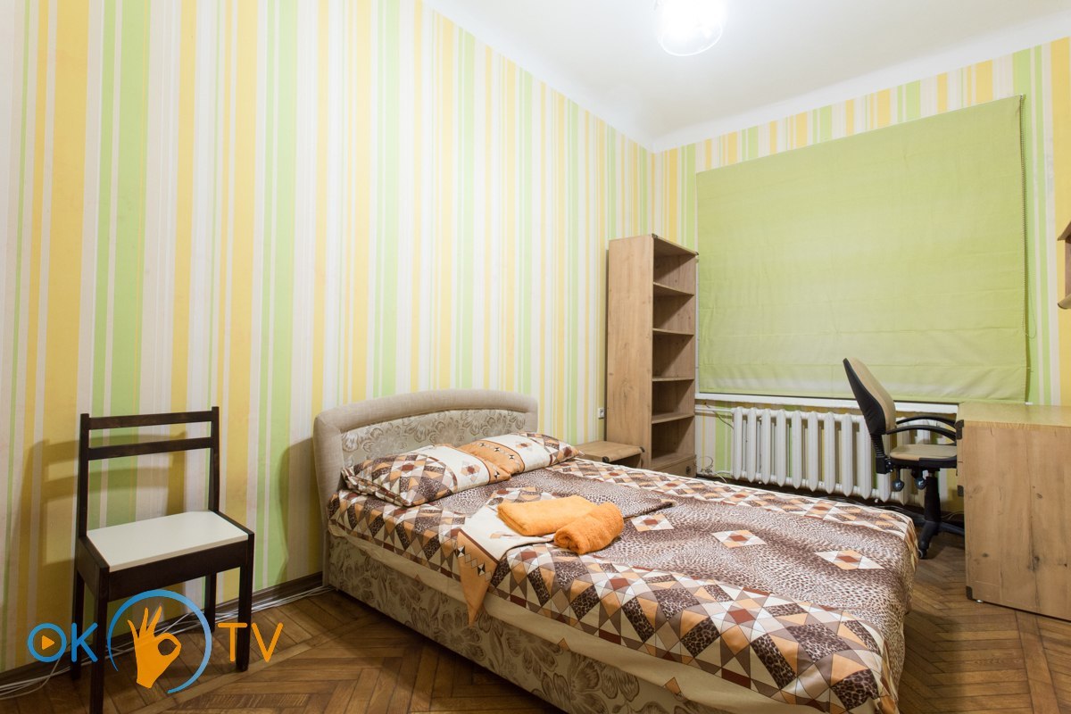 Четырехкомнатная квартира посуточно в центре Харькова фото 7