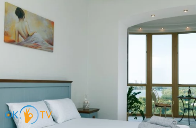 Панорамные апартаменты с джакузи и видом на Днепр фото 3