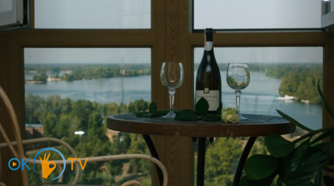 Панорамные апартаменты с джакузи и видом на Днепр фото 8