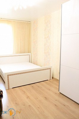 Квартира со свежим ремонтом и новой мебелью на Позняках фото 2