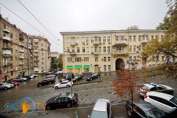 Просторная квартира в Киеве, центр фото 19