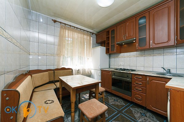 Двухкомнатная квартира посуточно в Киеве на Печерске фото 9
