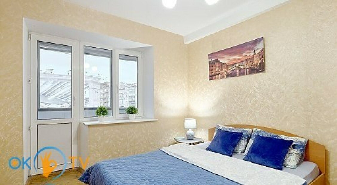 Двухкомнатная квартира посуточно с двумя спальнями возле метро Дворец Спорта фото 10