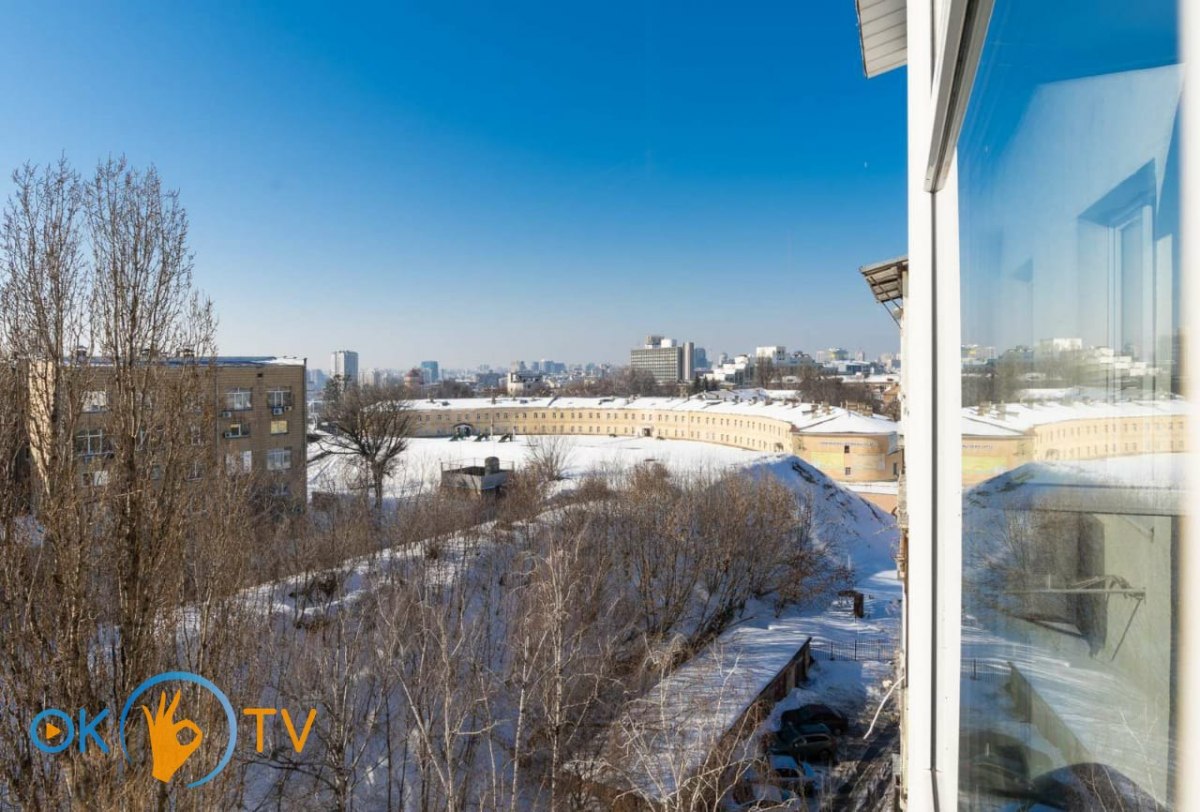 Трехкомнатная квартира посуточно в центре Киева фото 13