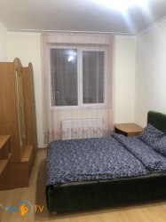 квартира посуточно - Петропавловская Борщаговка, ул. Мира, 15