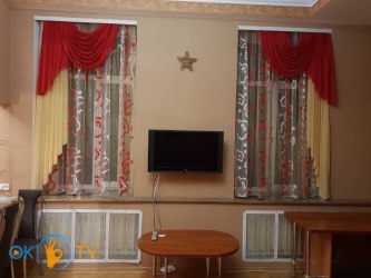 квартира подобово - Луцьк, Центр, вул. Євгена Коновальця, 3
