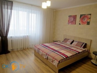 квартира посуточно - Черкассы, Центр, ул. Гоголя, 258