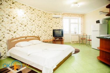 квартира посуточно - Черкассы, Центр, бульв. Шевченко, 352