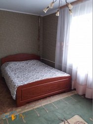 квартира подобово - Луцьк, Центр, вул. Генерала Шухевича, 3