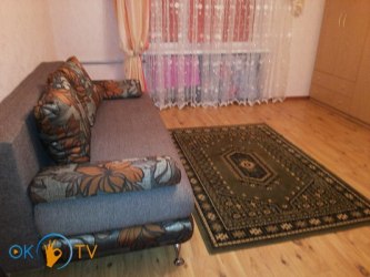 квартира подобово - Луцьк, Центр, просп. Соборності, 14