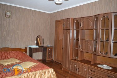 квартира подобово - Луцьк, Центр, вул. Кравчука, 22