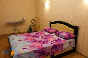 квартира подобово - Черкаси, Центр, вул. Верхня Горова, 52