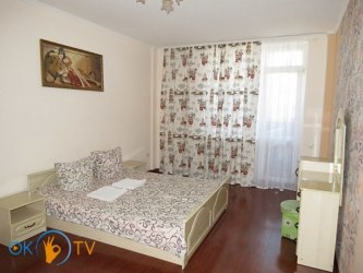 квартира подобово - Луцьк, вул. Гончара, 3
